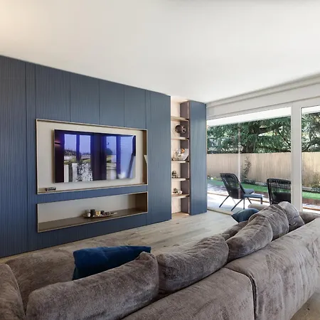 Mirabello Private Pool דירה *