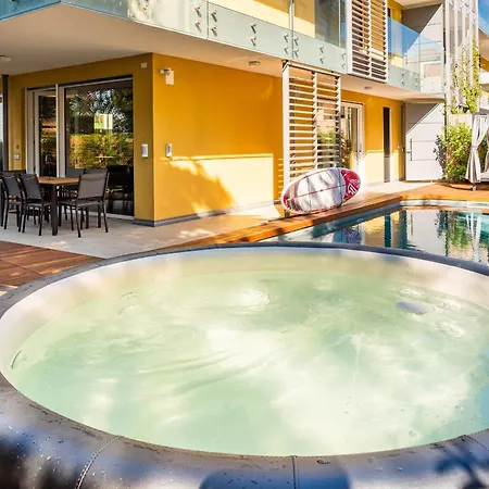 Mirabello Private Pool Apartamento Bardolino